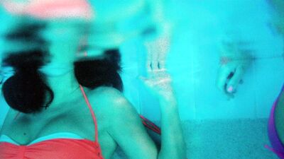 Selena Gomez bikini – Spring Breakers (2013)