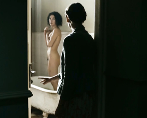 Magdalena Boczarska, Julia Pogrebinska – W ukryciu (2013)