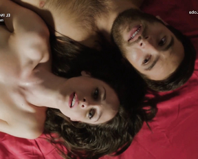 Elena Rivera topless – Cuentame s18e04 (2017)