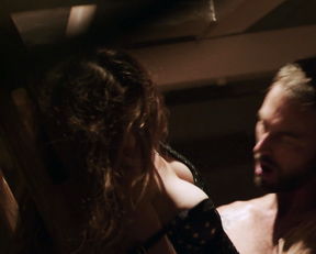 Laetitia Casta – Una Donna Per Amica (2014)