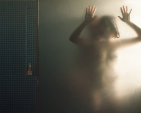 Margot Bancilhon, Camille Razat, etc - Ami-ami (2018)