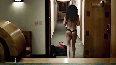 Paulina Gaitan, Monica Maci – Eddie Reynolds y Los Angeles de Acero (2014)