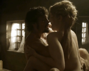 Carolina Bang sex scene - Tierra De Lobos s02-s03 (2012-2014)