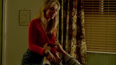 Kelly Curran – Grizzly (2014)