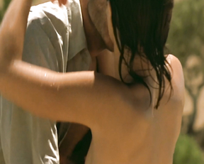 Olivia Bonamy - Mariage (2004)