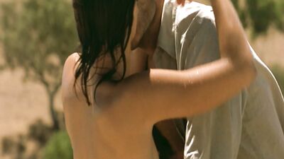 Olivia Bonamy - Mariage (2004)
