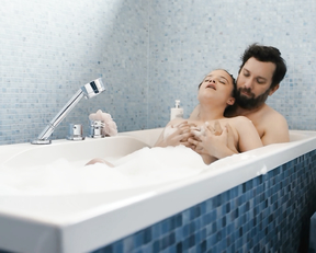 Jasna Fritzi Bauer - Jerks s03e01 (2019)