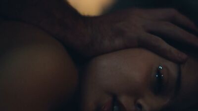 Alexa Demie, Hunter Schafer - Euphoria s01e02 (2019)