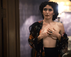 Ana Kavalis - Das Adlon. Eine Familiensaga (2013) HD 1080p