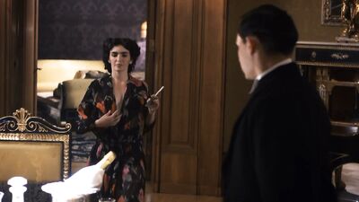 Ana Kavalis - Das Adlon. Eine Familiensaga (2013) HD 1080p