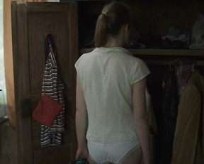 Elina Vaska naked - Es esmu seit (2016)