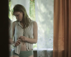 Elina Vaska naked - Es esmu seit (2016)