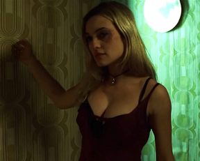 Carolina Crescentini - Fib 1477 (2006)