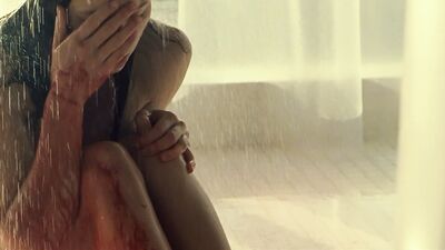 Jessica Biel nude - Blade Trinity (2004)