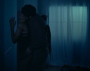Marta Bayarri naked - Una nit (2014)