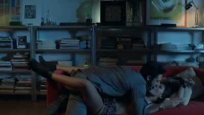 Marta Bayarri naked - Una nit (2014)