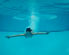 Elena Anaya - Jett s01e02 (2019)