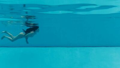 Elena Anaya - Jett s01e02 (2019)