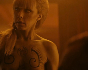 Agata Muceniece naked, etc - V kletke s01e03 (2019)