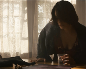 Danielle Campbell, Shannyn Sossamon, Caroline Portu - Ghost Light (2018)