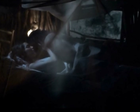 Nathalia Dill, Paula Burlamaqui - Por Tras do Ceu (2016)