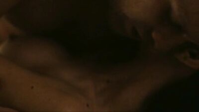 Martina Gusman tits - Elefante blanco (2012)
