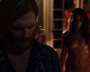 Amanda Barton, Tonya Kay – Amityville Terror (2016)