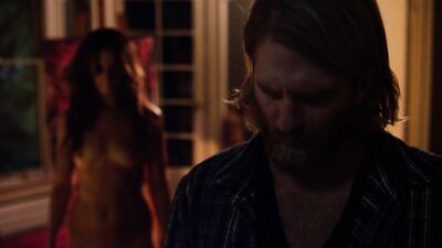 Amanda Barton, Tonya Kay – Amityville Terror (2016)