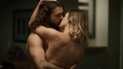 Pamela Almanza - Yankee s01e01e07e12e21e25 (2019)