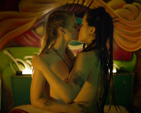 Ana Layevska,  Floriencia Rios - Yankee s01e02e06 (2019)