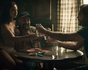 Gabriela Zamora, Ofelia Guiza, etc - Yankee s01e03e08e22e24e25 (2019)