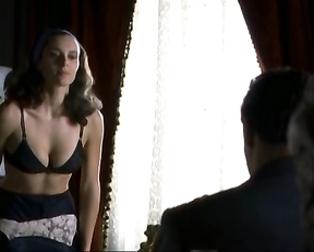 Raffaella Rea nude - Il Commissario De Luca s01e04 (2008)