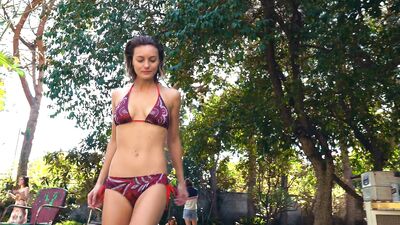 Sohvi Rodriguez, Leila George - Animal Kingdom s04e02-03 (2019)