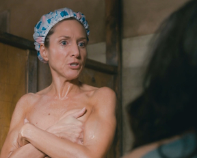 Seana Kofoed, Mary Hollis Inboden - American Princess s01e03 (2019)