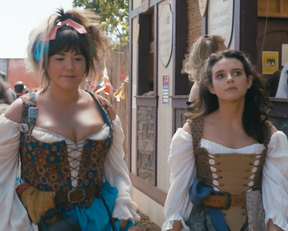 Seana Kofoed, Mary Hollis Inboden - American Princess s01e03 (2019)