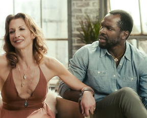 Christina Hendricks, Anna Camp - Egg (2018)