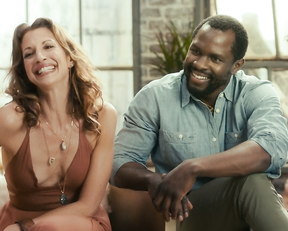 Christina Hendricks, Anna Camp - Egg (2018)