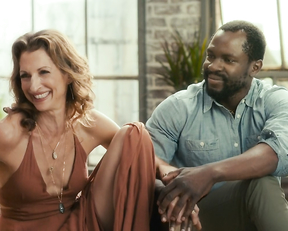 Christina Hendricks, Anna Camp - Egg (2018)