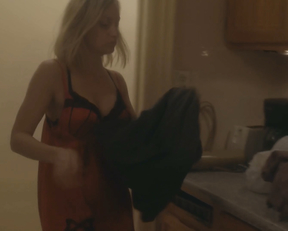 Belle Caplis naked - Body Electric (2017)