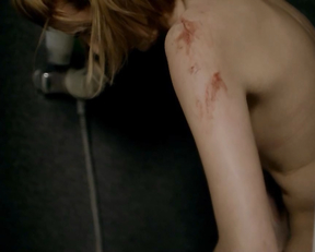 Agyness Deyn naked - Electricity (2014)