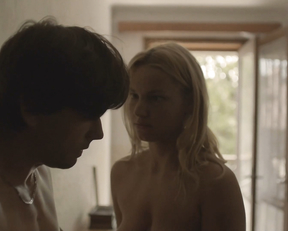 Andrea Dankova nude - Vodník s01e03 (2019)