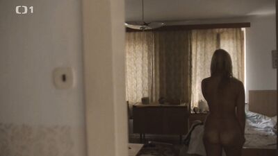 Andrea Dankova nude - Vodník s01e03 (2019)
