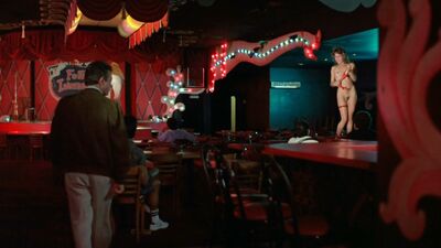 Valentina Forte nude, etc - Cut and Run (1985)