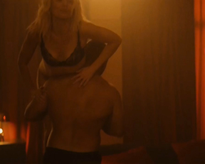 Ekaterina Malikova naked - V kletke s01e01 (2019)