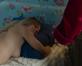 Lea Rostain nude - A cause des filles .. (2019)