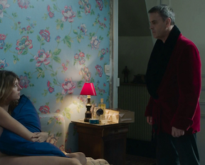 Lea Rostain nude - A cause des filles .. (2019)