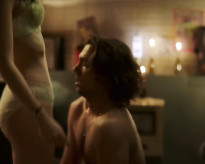 Guiomar Puerta nude - 45 Revoluciones s01e13 (2019)