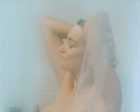 Monica Martelli bikini - Minha Vida em Marte (2018)