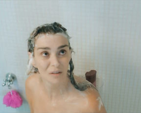 Monica Martelli bikini - Minha Vida em Marte (2018)