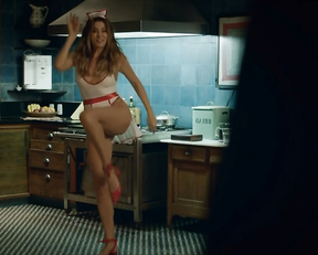 Monica Martelli bikini - Minha Vida em Marte (2018)